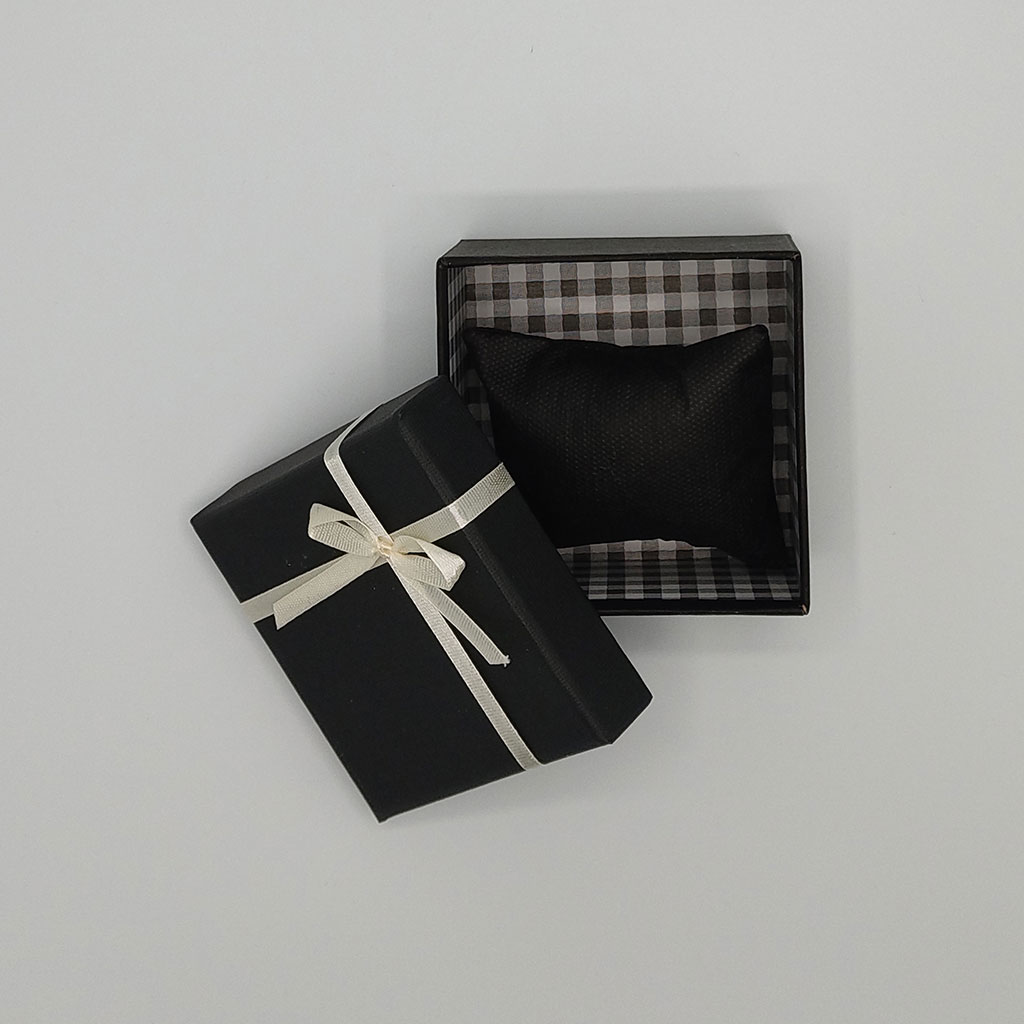 جعبه-کادو-کوچک-مشکی-04